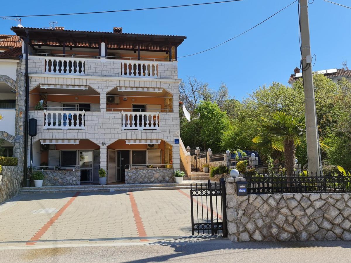 Apartments Nef Pinezići Екстериор снимка