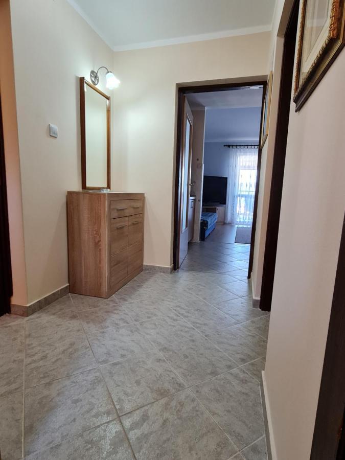 Apartments Nef Pinezići Екстериор снимка