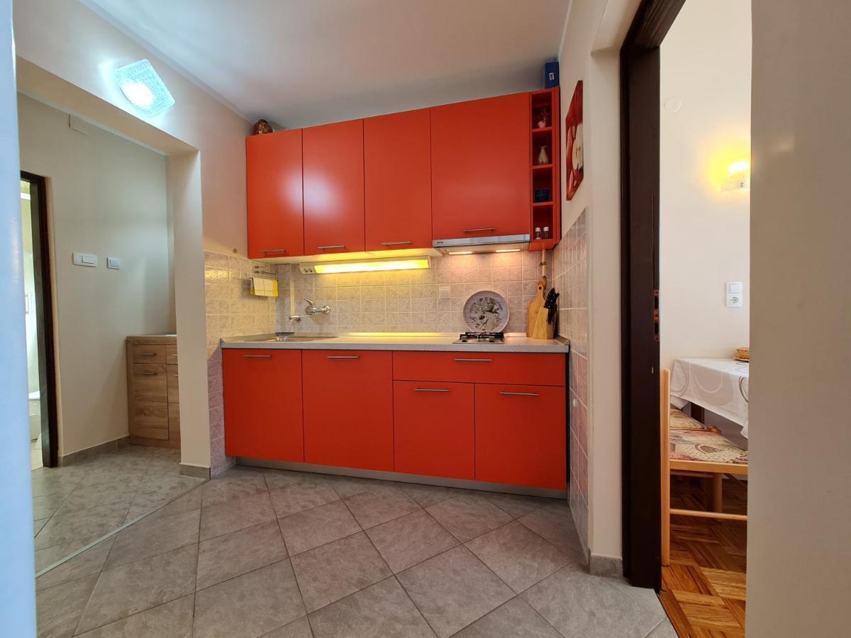 Apartments Nef Pinezići Екстериор снимка